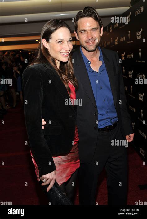 claire forlani and dougray scott|who is claire forlani married to.